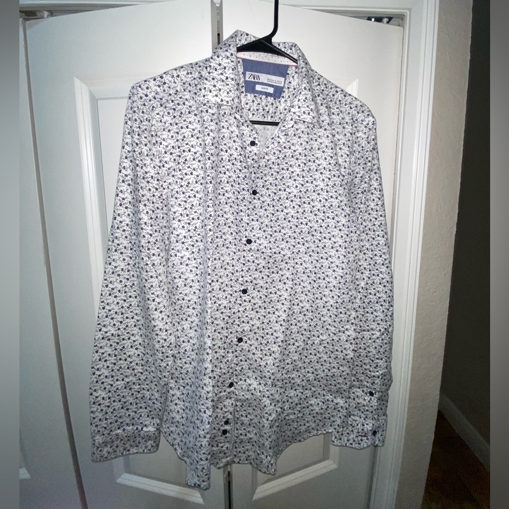 Slim fit Zara Shirt